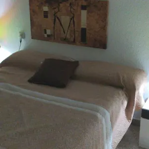Habitación Doble En Apartamento Compartido Dream In Malaga, Junto A Vialia Y Playa Habitación en casa particular